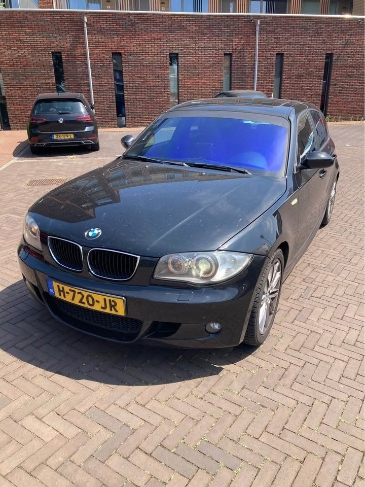 BMW 1-Serie 2.0 118I 5DR 2007 Zwart, Auto's, BMW, 1-Serie, Achterwielaandrijving, 1995 cc, Zwart