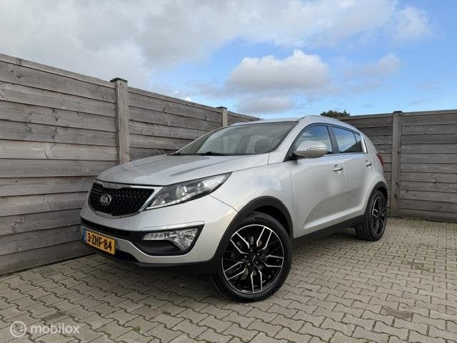 Kia Sportage 1.6 GDI BusinessLine Trekhaak-Navi-Isofix, Auto's, Voorwielaandrijving, Euro 5, 1591 cc, 4 cilinders