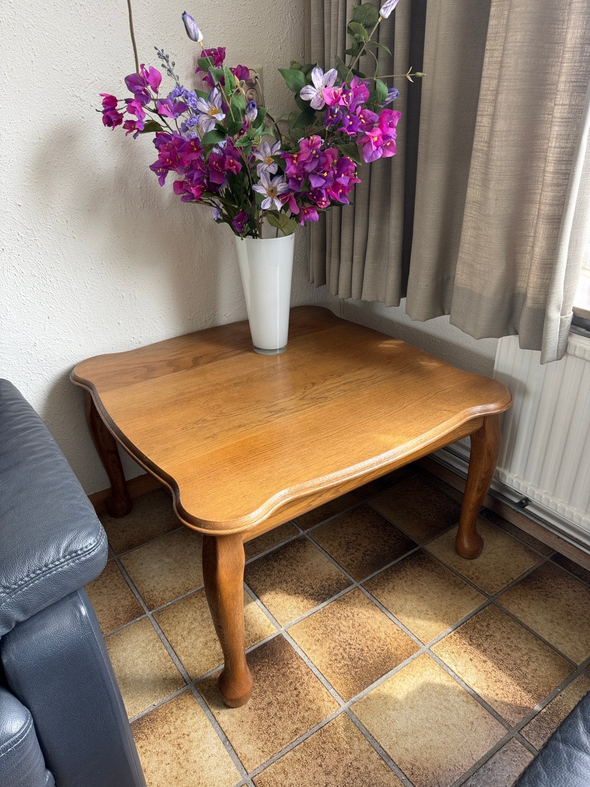 Eiken vierkante salon tafel, Ophalen, 50 tot 100 cm, Zo goed als nieuw, Minder dan 50 cm