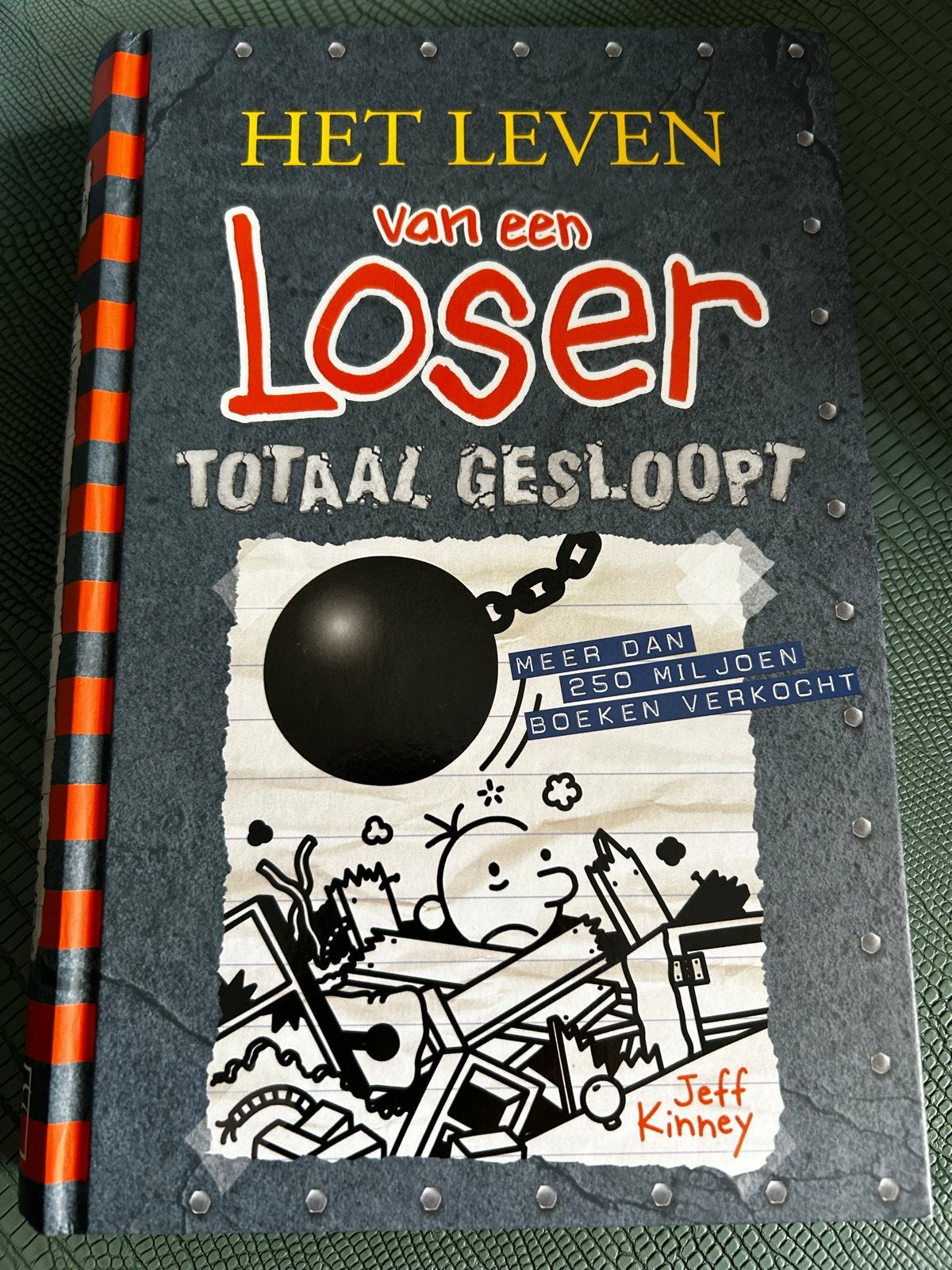 Het Leven van een Loser: Totaal Gesloopt - Jeff Kinney, Ophalen of Verzenden, Gelezen, Fictie