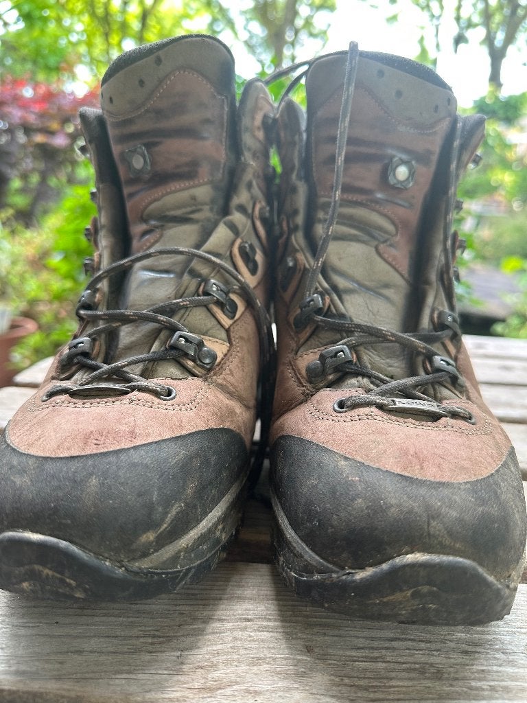 Bergschoenen Lowa maat 41, Ophalen, Zo goed als nieuw, Schoenen