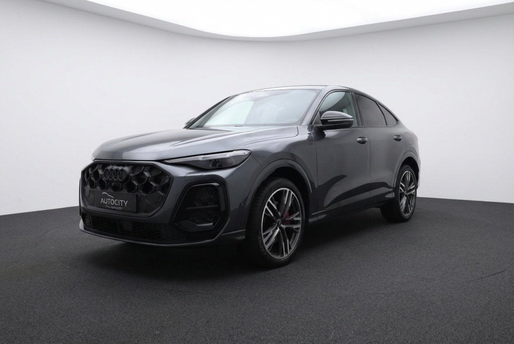 Audi Q5 Sportback 2.0 e-hybrid 55 quattro 367 pk Pano l 360, Auto's, Automaat, Gebruikt, Euro 6, 4 cilinders