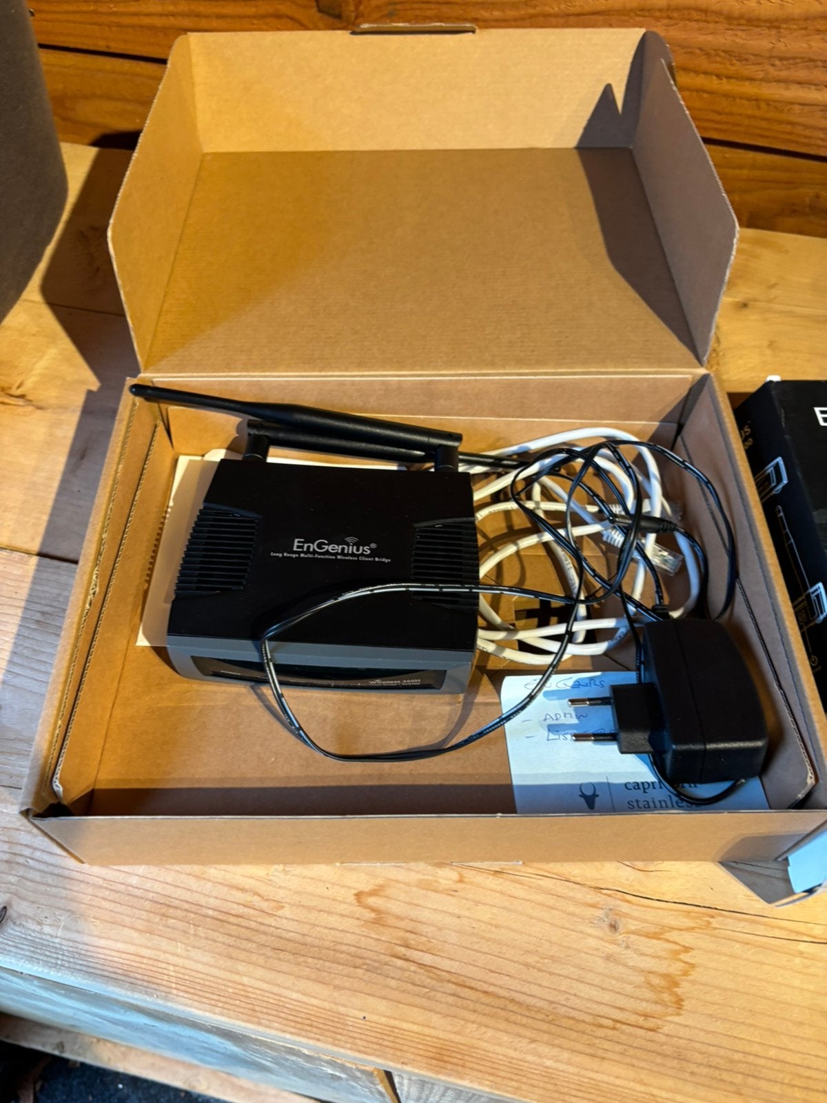 EnGenius ECB-300 Indoor Acces Point, 300 Mbps Wireless-N, Ophalen of Verzenden, Zo goed als nieuw