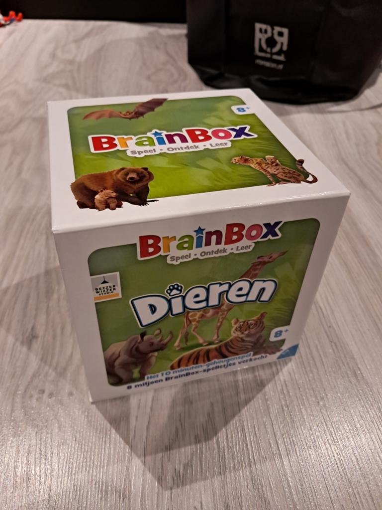 Brainbox dieren quizspel, Ophalen, Zo goed als nieuw, Bezzerwizzer