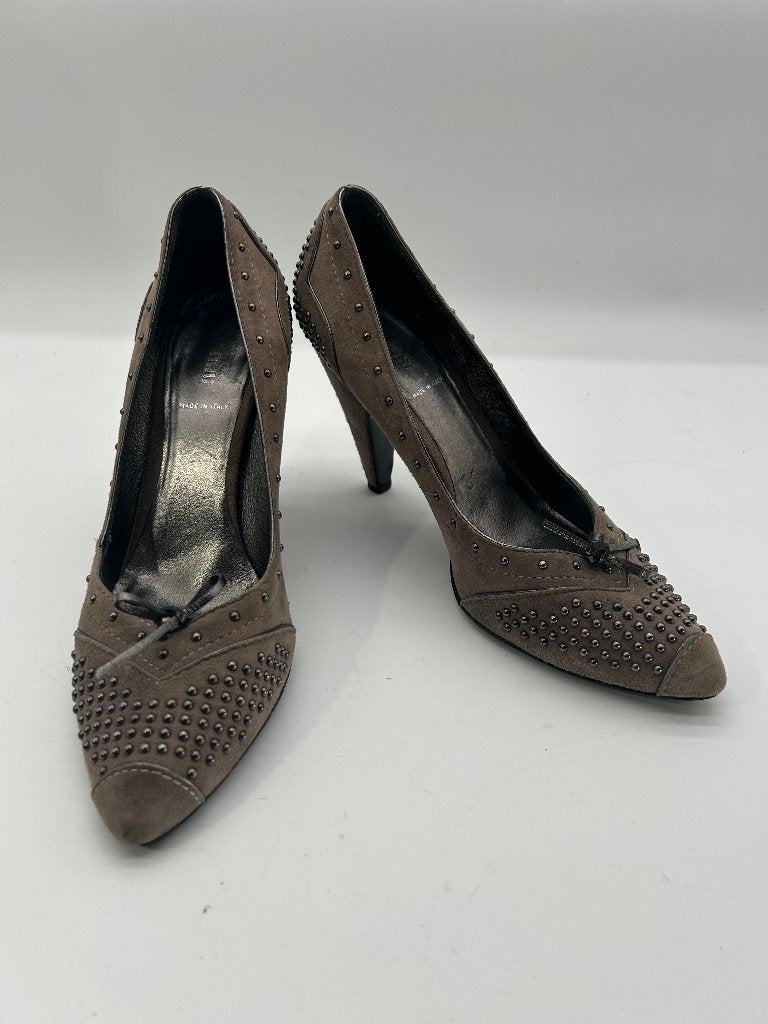 Miu Miu, maat 39,5 fraaie grijs suède pumps, Miu Miu, Verzenden, Zo goed als nieuw, Schoenen met hoge hakken