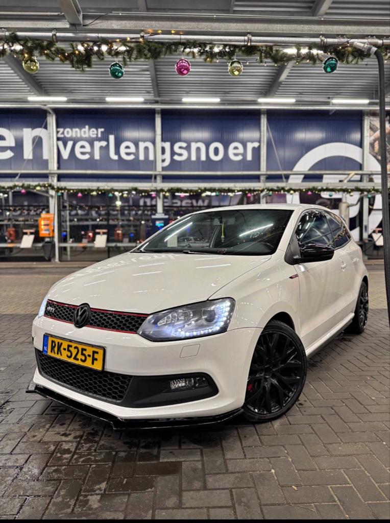 Volkswagen Polo 1.4 TSI 132KW DSG 2011 Wit, Auto's, 1169 kg, 4 cilinders, 179 pk, Wit