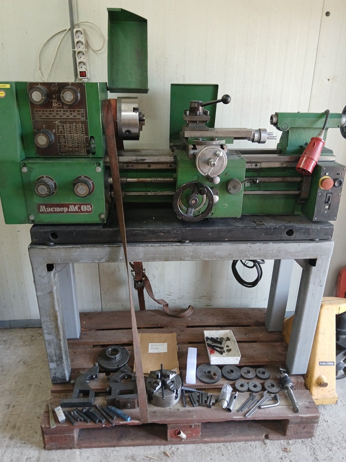 Degelijke draaibank met boor freesmachine compleet, Ophalen, Gebruikt, Metaaldraaibank, 500 tot 1000 mm