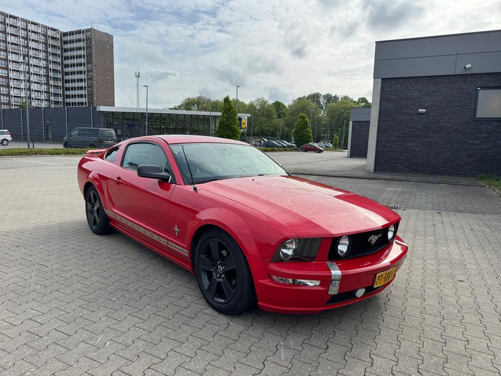 Ford USA Mustang 4.0 V6, Achterwielaandrijving, Gebruikt, Beige, 1514 kg