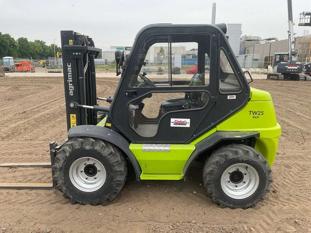 Argimac TW25 4X4 ruwterein Vorkheftruck, Zakelijke goederen, Machines en Bouw | Heftrucks en Intern transport, Diesel, Heftruck