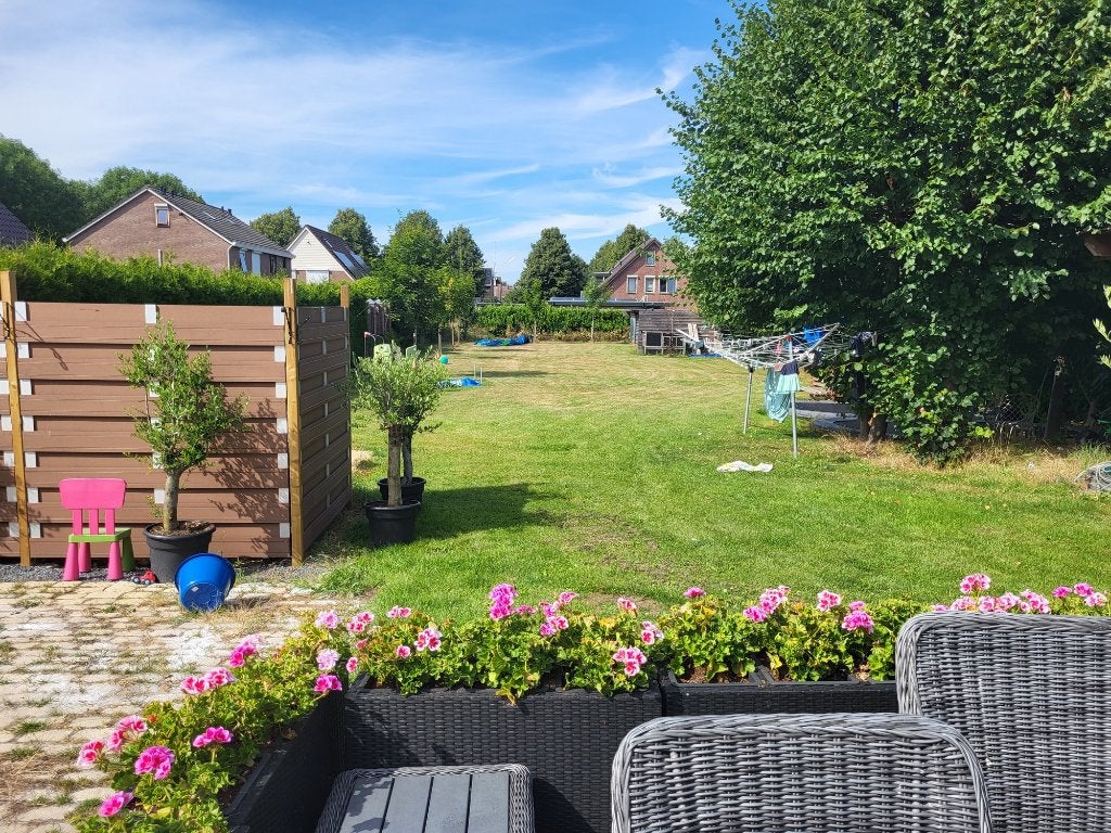 Woning te huur – Klazienaveen – Medio oktober 2026, 8 kamers, Direct bij eigenaar, Vrijstaande woning, 225 m²