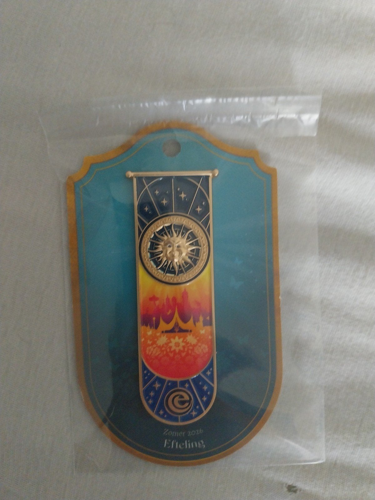 Ruilen: efteling zomerpin 5 voor andere pin/pins, Verzamelen, Ophalen, Nieuw, Button of Speldje