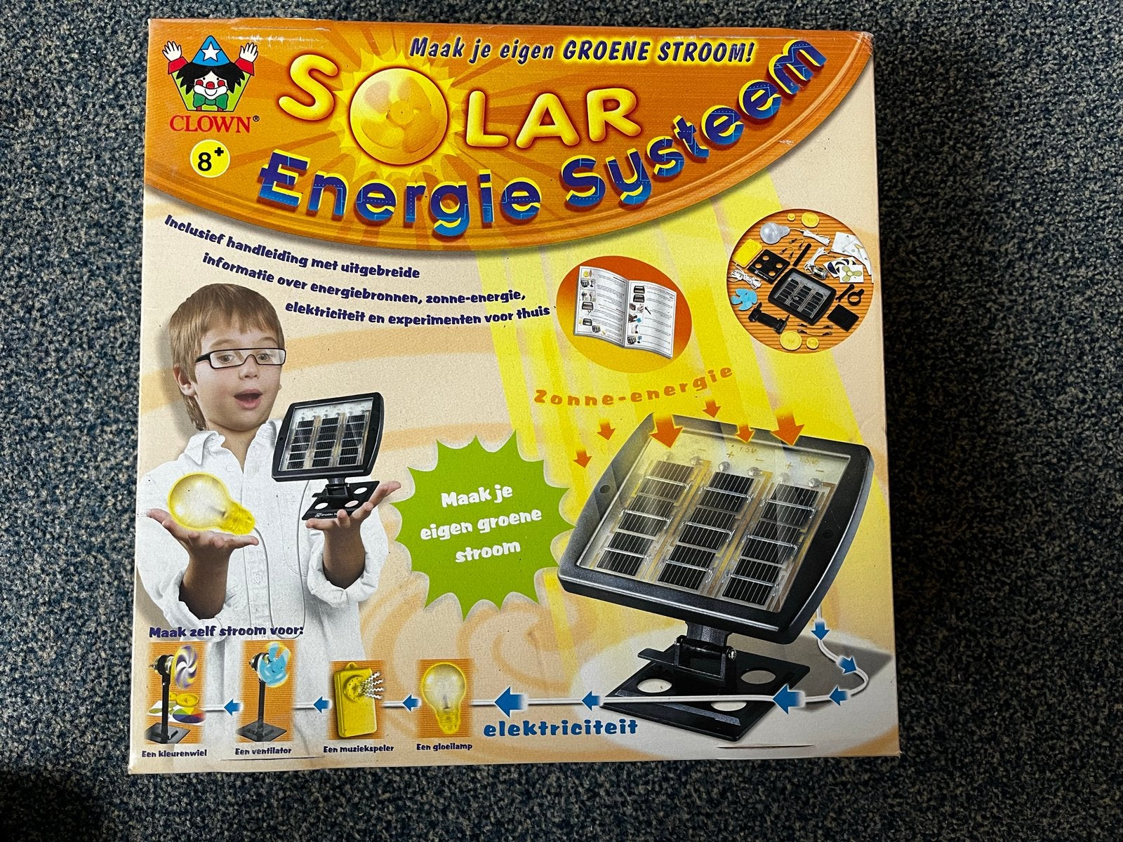 CLOWN Solar Energie Systeem - Maak je eigen groene stroom!, Ophalen, Zo goed als nieuw, Elektronica, Met licht