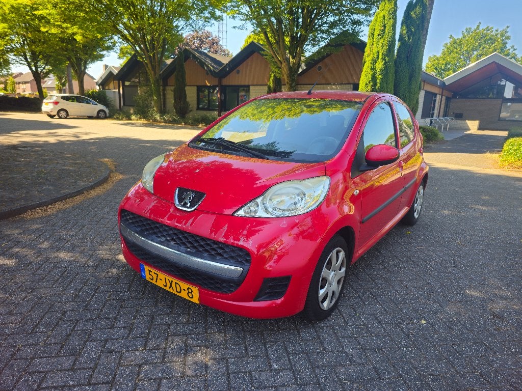 Peugeot 107 | APK | 128.724 | 5-deurs | 2009, Auto's, Voorwielaandrijving, Stof, Zwart, 4 stoelen