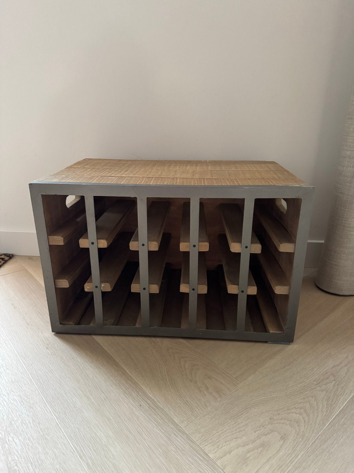 Houten wijnrek voor 15 flessen, Ophalen, 5 tot 15 flessen, Zo goed als nieuw, 5 – 50
