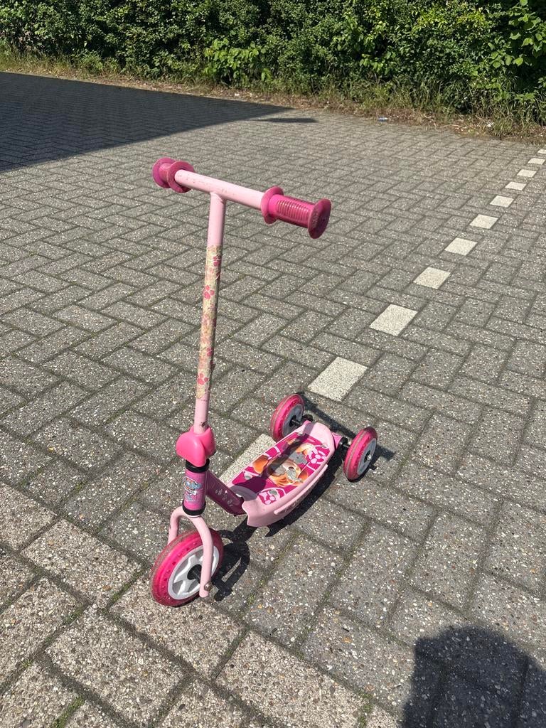 Roze kinderstep met 3 wielen - Gebruikt, Fietsen en Brommers, Steps, Ophalen of Verzenden, Zo goed als nieuw, Gewone step
