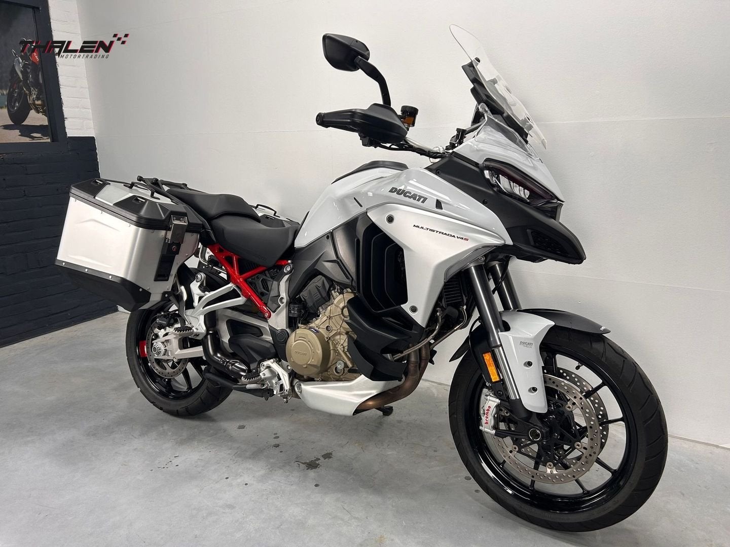 DUCATI MULTISTRADA V4 S Travel & Radar NL(bj 2022) km16900, DUCATI, 4 cilinders, Bedrijf, Onbekend