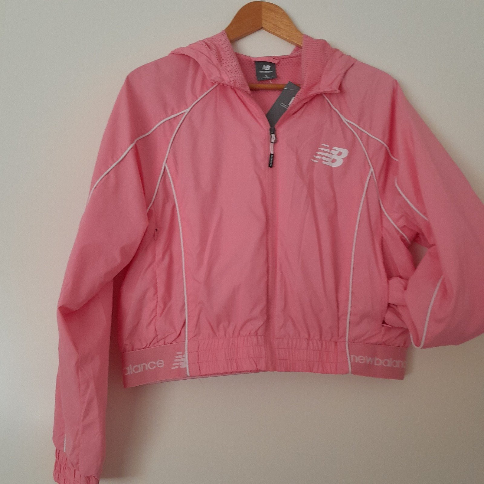 Nieuw New Balance lichtroze/ koraal Windjack Maat L, Nieuw, Ophalen of Verzenden, Roze, Maat 42/44 (L)