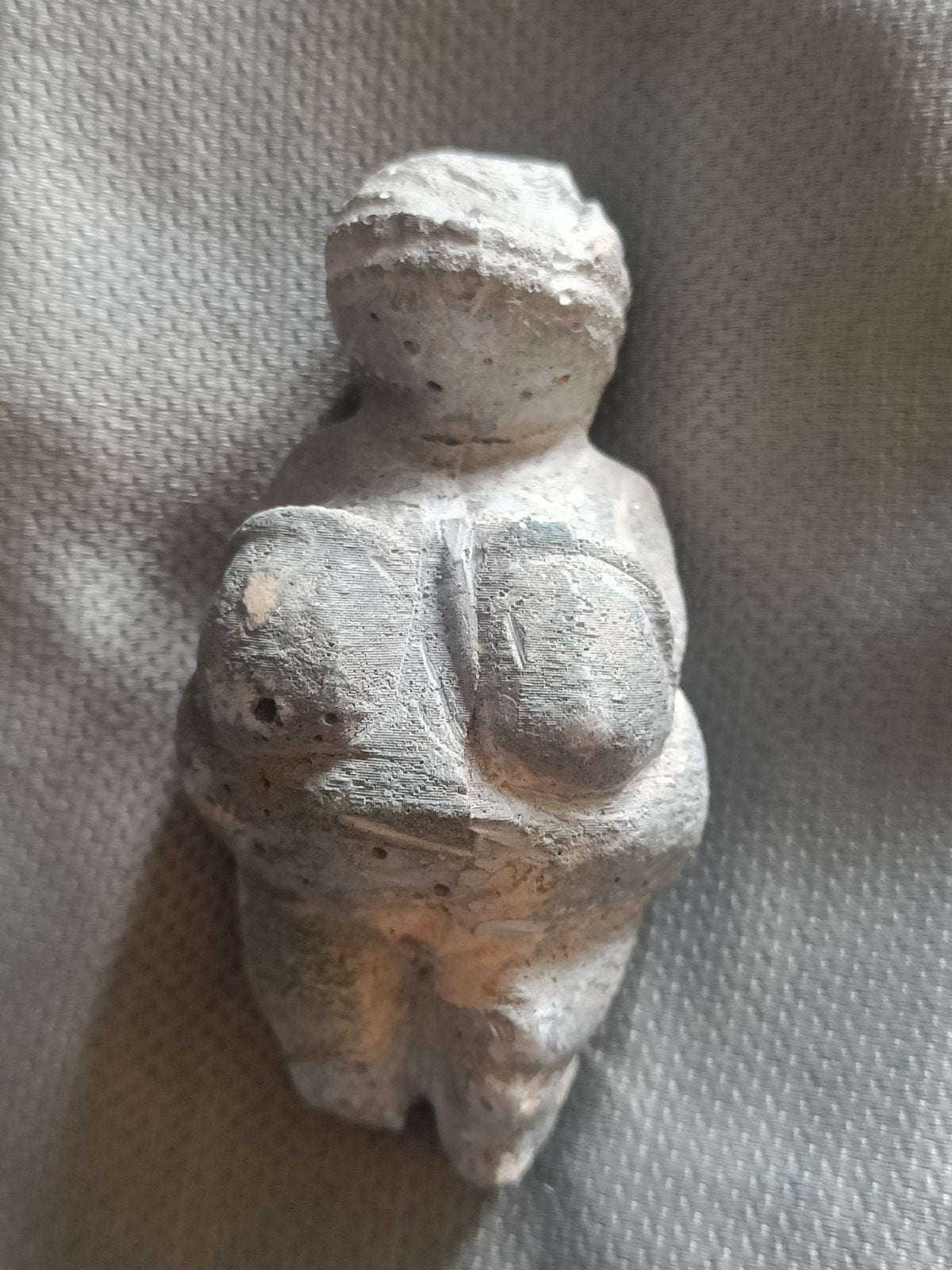 Venus van Willendorf replica - Vruchtbaarheidsbeeldje, Antiek en Kunst, Kunst | Beelden en Houtsnijwerken, Minder dan 20 cm, Ophalen of Verzenden