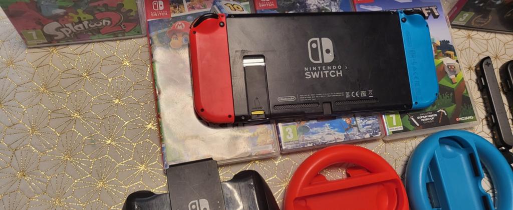 Nintendo Switch met extra controllers en games, Met games, Ophalen of Verzenden, Zo goed als nieuw, Switch Original