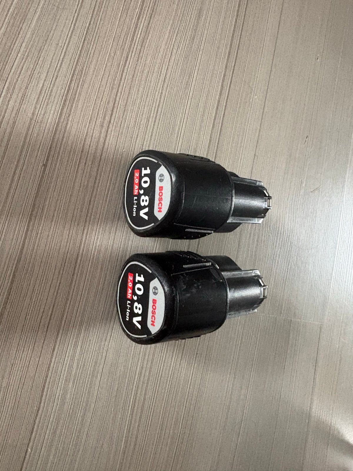 2x Bosch 10,8V 2.0 Ah Li-Ion Accu's, Ophalen of Verzenden, Zo goed als nieuw, Boor- en Schroefmachine