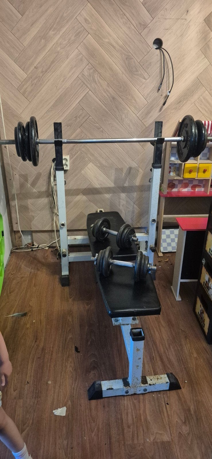 Bankdruk apparaat met dumbells en 40kg ijzeren gewicht, Ophalen of Verzenden