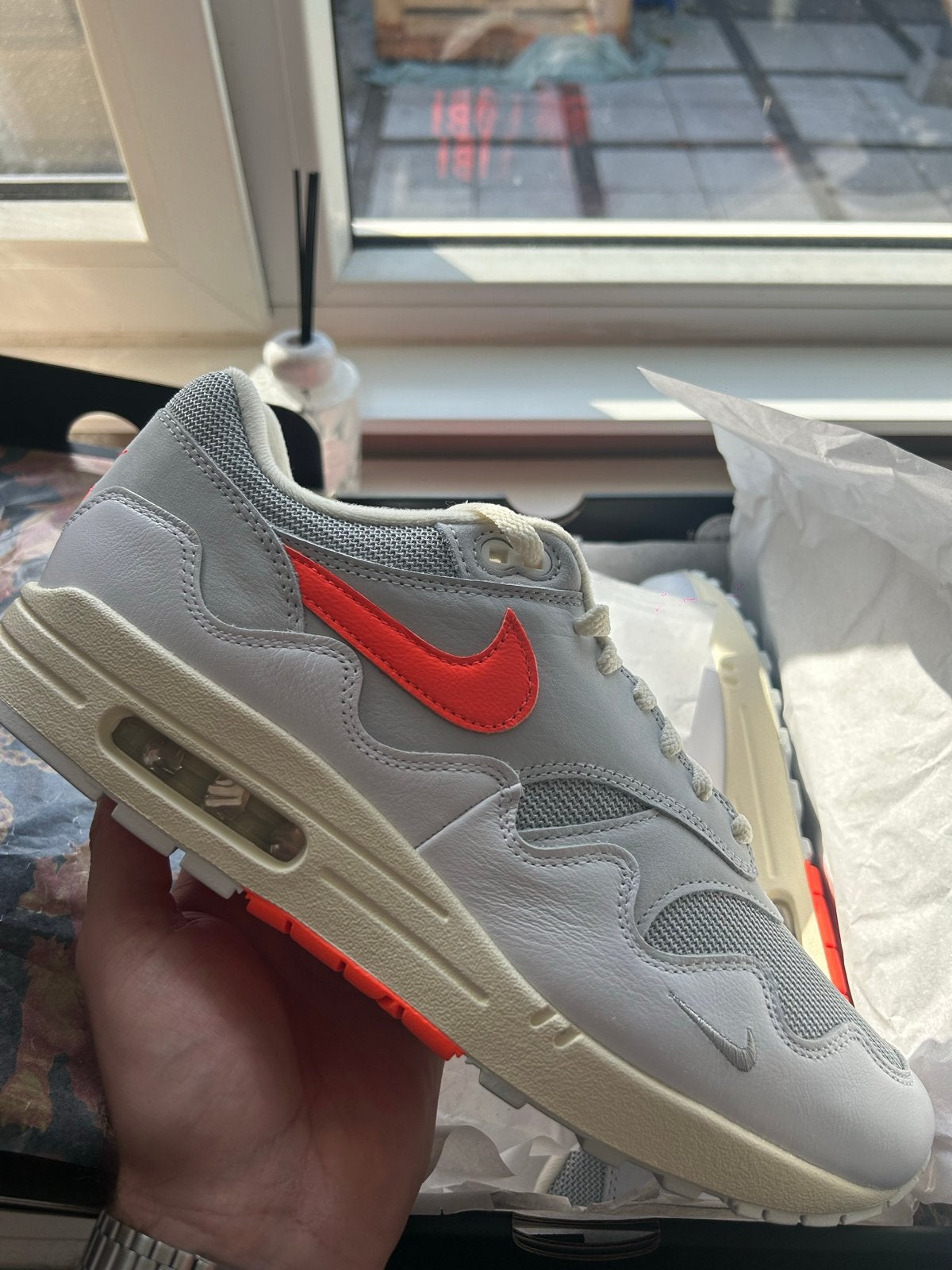 Nike Air Max 1 x Patta 'Waves' Monarch - Maat 45, Ophalen of Verzenden, Nieuw, Overige kleuren, Sneakers of Gympen