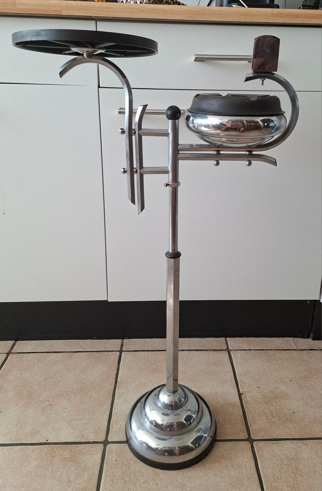 Chrome en bakeliet art deco rokerstafel  Demeyere, Antiek en Kunst, Ophalen
