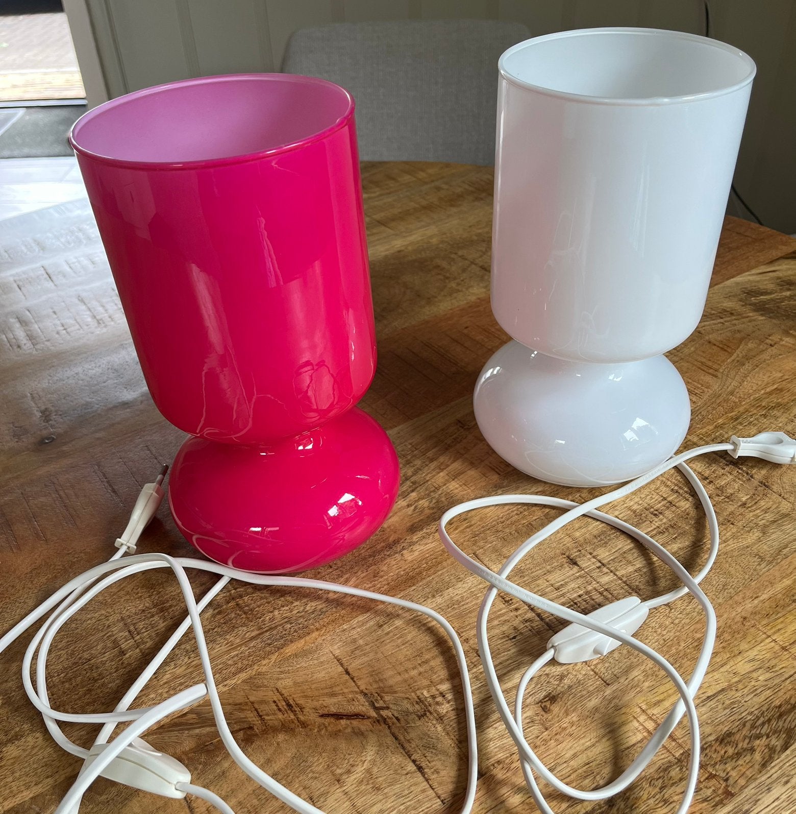 2 Lykta lampjes Ikea wit en fuchsia, Gebruikt, Vintage, Ophalen of Verzenden, Glas