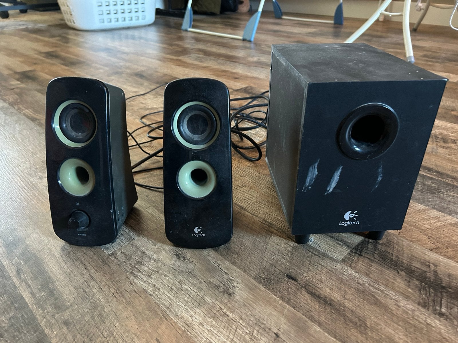 Logitech 2.1 Luidsprekerset met Subwoofer - Gebruikt, Ophalen, Gebruikt, Audiokanaal 2.1