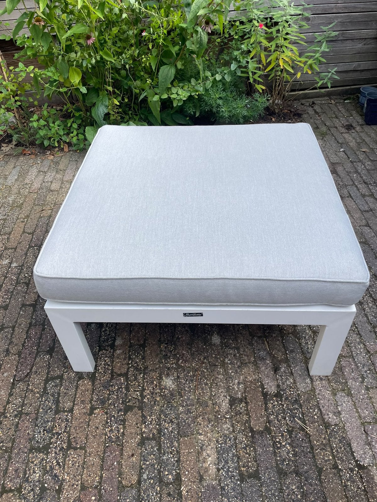 Tuintafel loungeset met kussen - wit - 78x78cm, Tuin en Terras, Tuintafels, Ophalen, Zo goed als nieuw, Rechthoekig, Aluminium