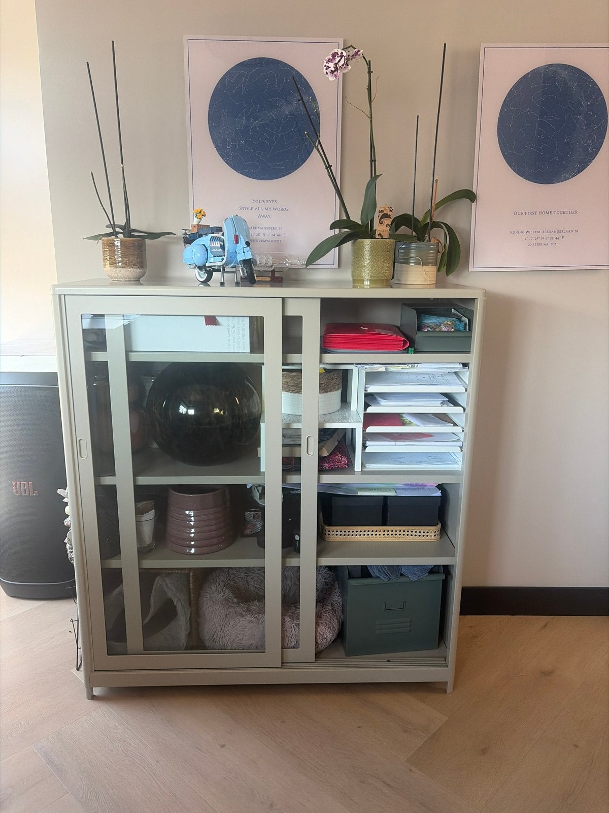 Metalen archiefkast van IKEA met glazen schuifdeuren, Ophalen, Gebruikt, 100 tot 150 cm, Meerdere deuren