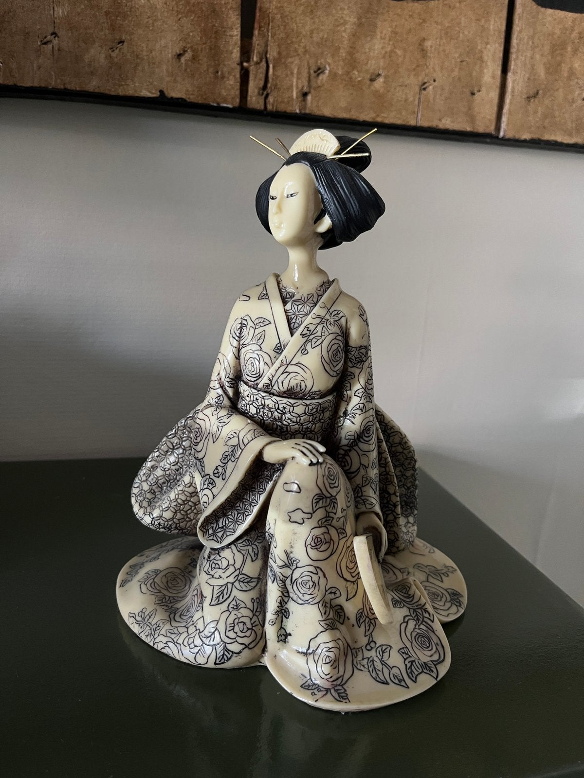 Geisha beeldje, Ophalen, Zo goed als nieuw