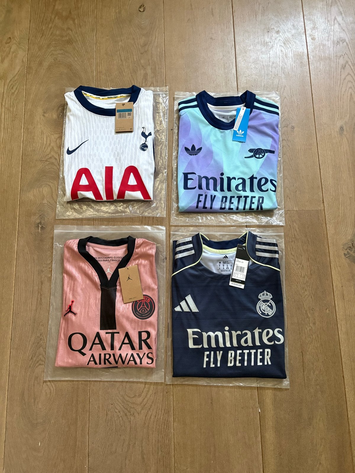 Voetbalshirts: Arsenal, PSG, Tottenham, Real Madrid, Maat M, Ophalen of Verzenden, Nieuw, Shirt