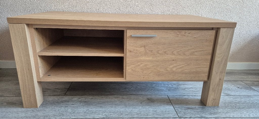 Tv-meubel, Ophalen, Gebruikt, 100 tot 150 cm, Eikenhout