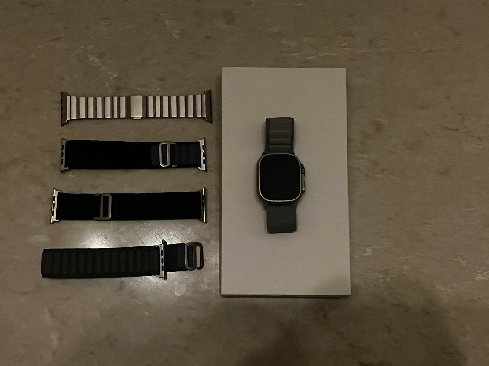 Apple Watch Ultra 2 49-mm Titanium, Ophalen, Afstand, IOS, Zo goed als nieuw