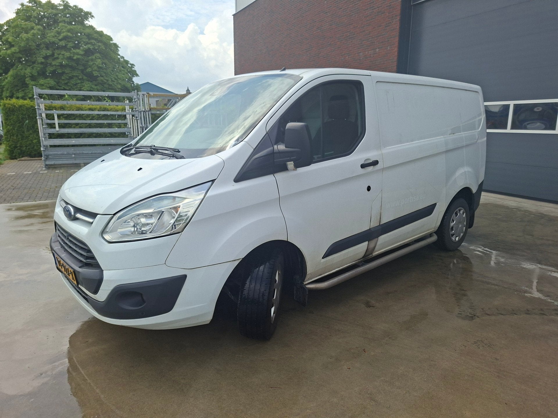 Ford Transit Custom 270 2.2 TDCI L1H1 Trend 3 persoons Airco, Auto's, Voorwielaandrijving, Euro 5, Gebruikt, Zwart