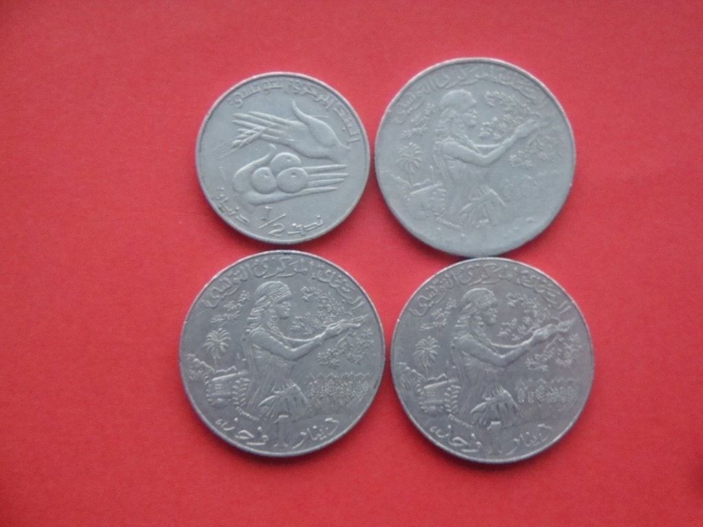 Kavel Tunesië setje munten ½ en 1 Dinar 1983 / 2011., Verzenden, Overige landen, Setje