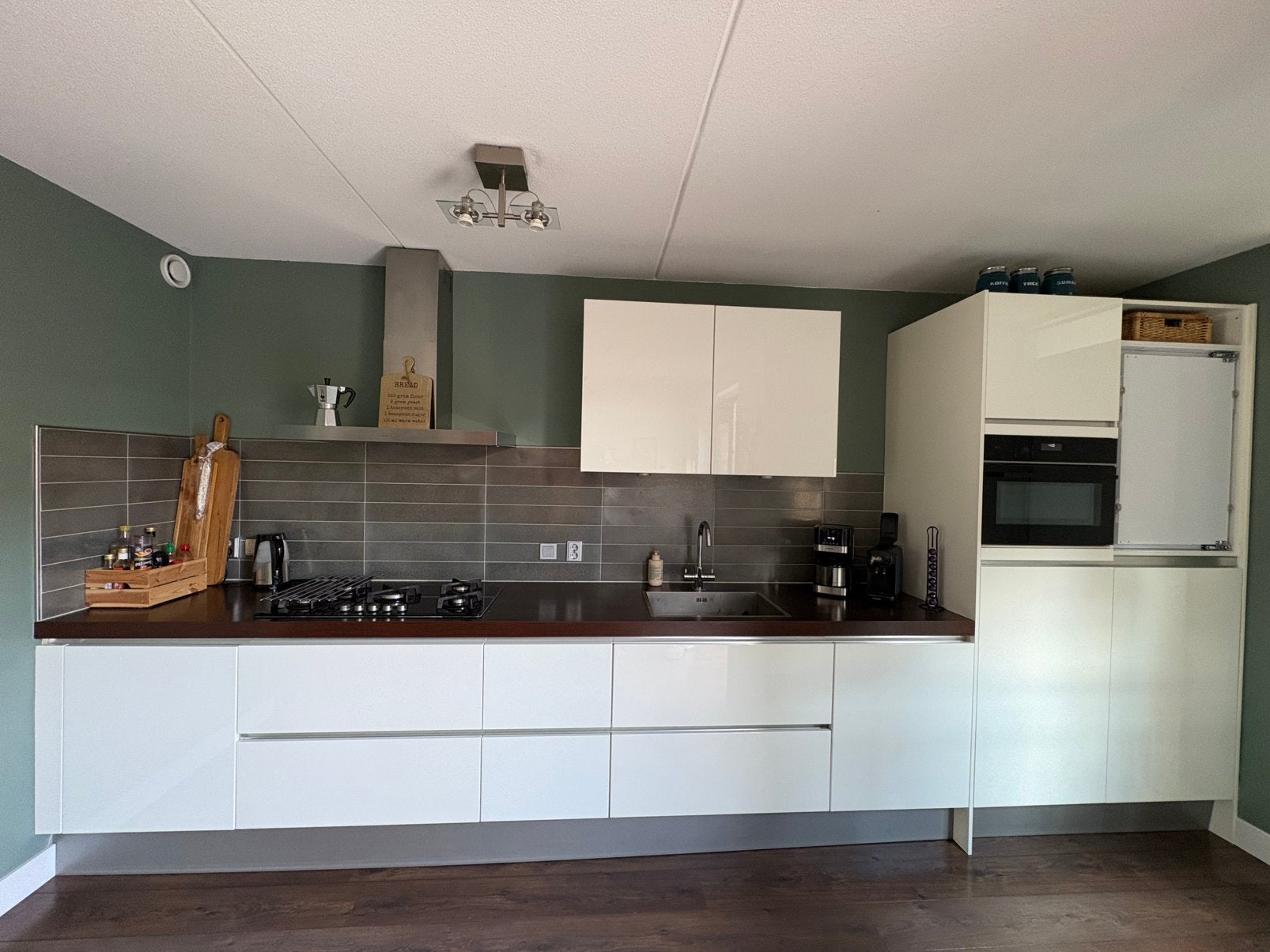Complete hoogglans witte keuken, Ophalen, Gebruikt, Wit, Enkelwandige keuken