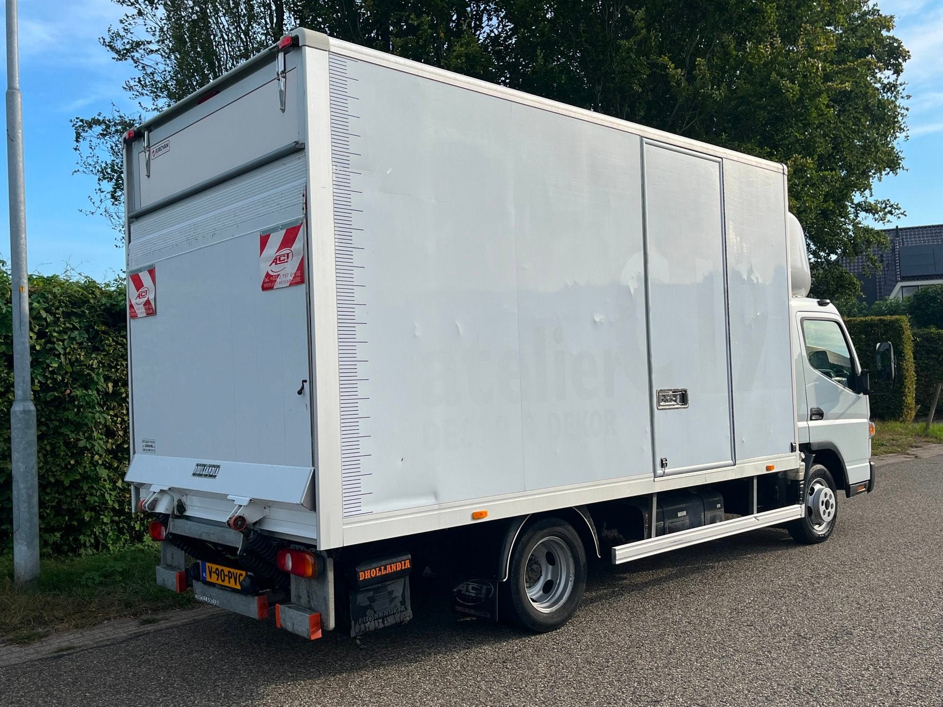 Mitsubishi Fuso Canter 3C15 3.0 Bakwagen | Laadklep, Auto's, Euro 5, Gebruikt, Zwart, 4 cilinders