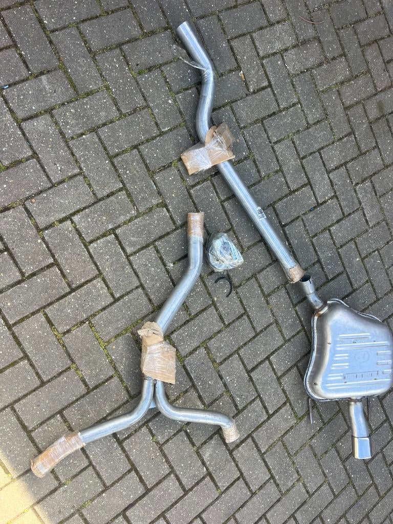 Opel vectra  complete uitlaat nieuw, Ophalen, Opel