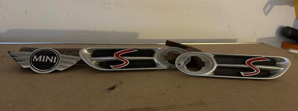 Mini Cooper S R53 Emblemen voor en zijkant, Auto-onderdelen, Ophalen, Gebruikt, Mini