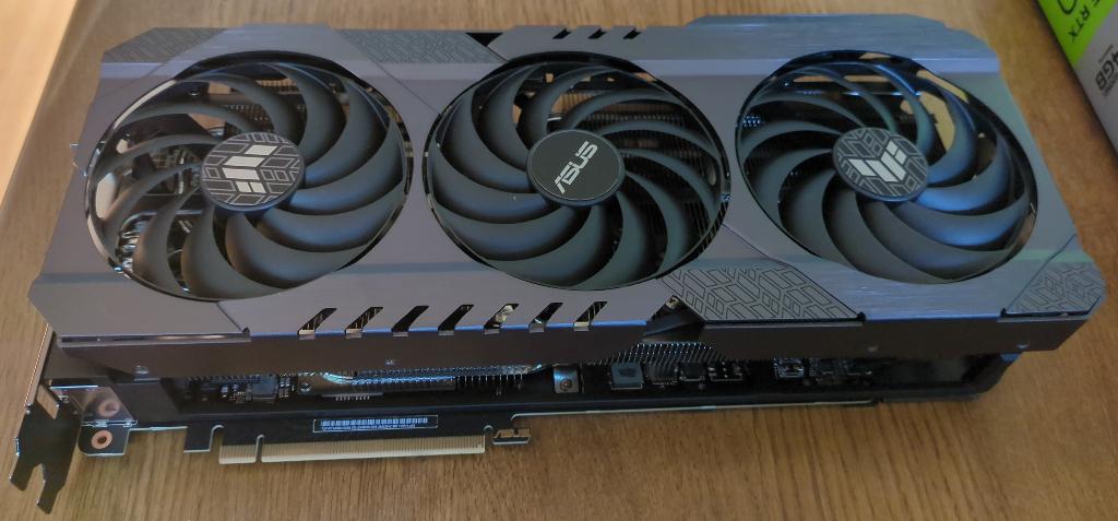 ASUS TUF Gaming GeForce RTX 4090 24GB GDDR6X OG OC Edition, Gebruikt, GDDR6, Ophalen of Verzenden, HDMI