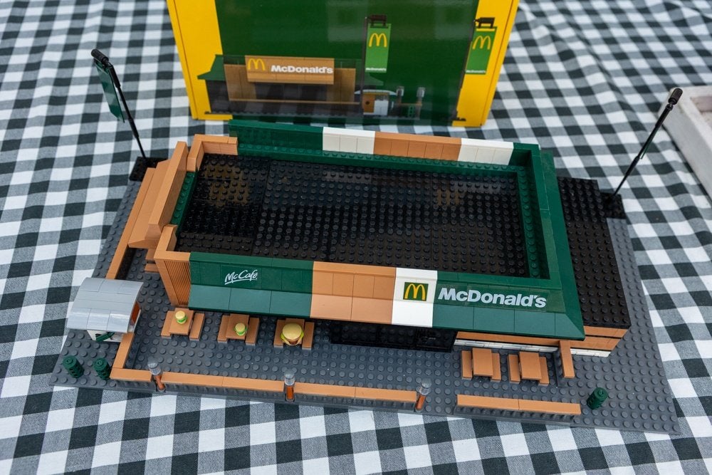 Lego MCdonalds Restaurant - Limited Edition, Overige thema's, Lego, Ophalen of Verzenden, Zo goed als nieuw
