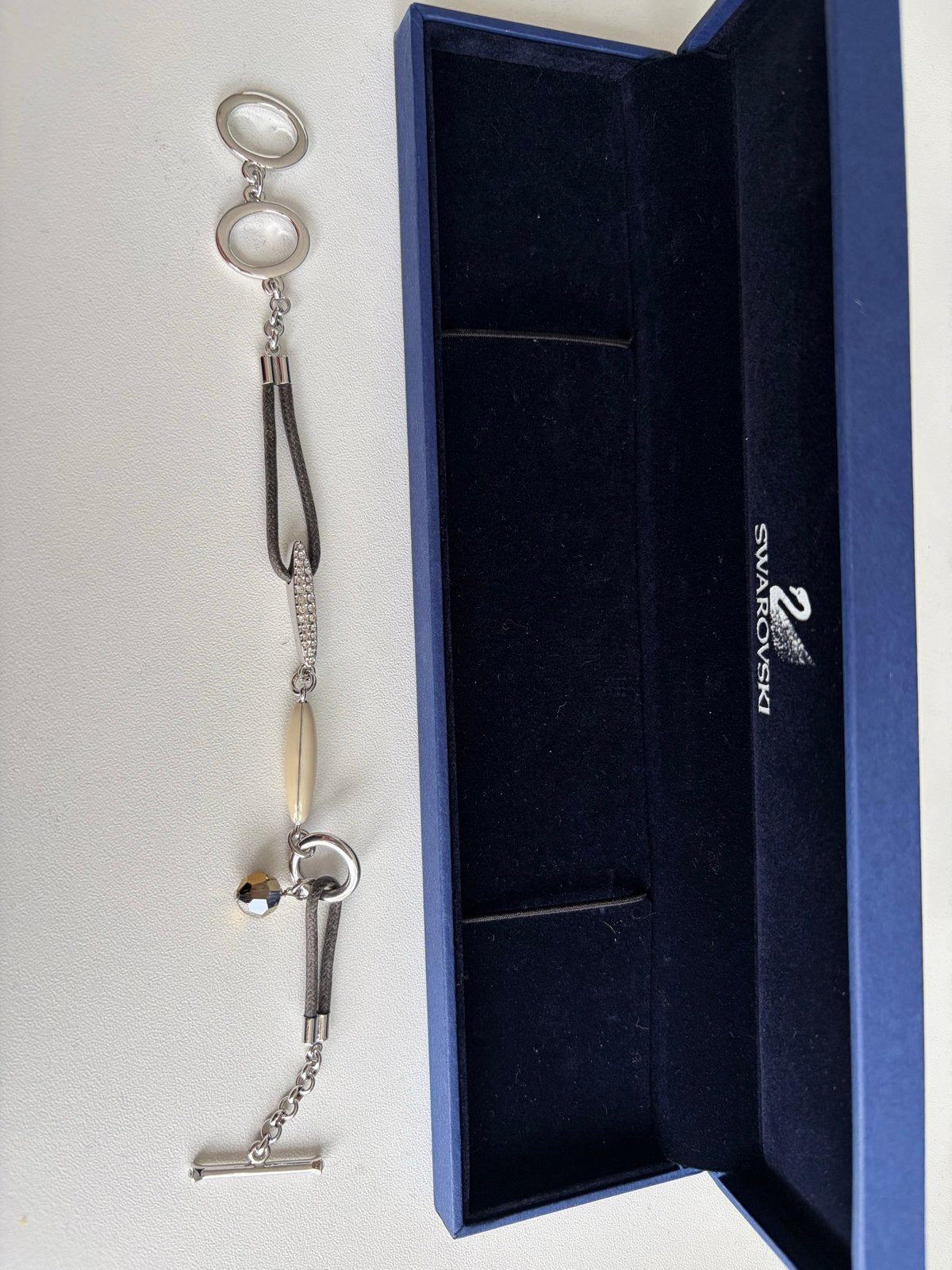 Swarovski Armband met Kristallen, Met kristal, Leer, Ophalen of Verzenden, Zo goed als nieuw