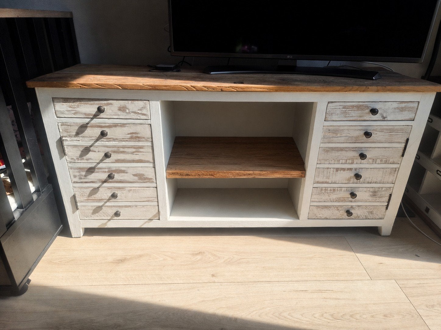 Landelijk riviera maison TV-meubel met lades en open vakken, Ophalen, Gebruikt, 100 tot 150 cm, Landelijk