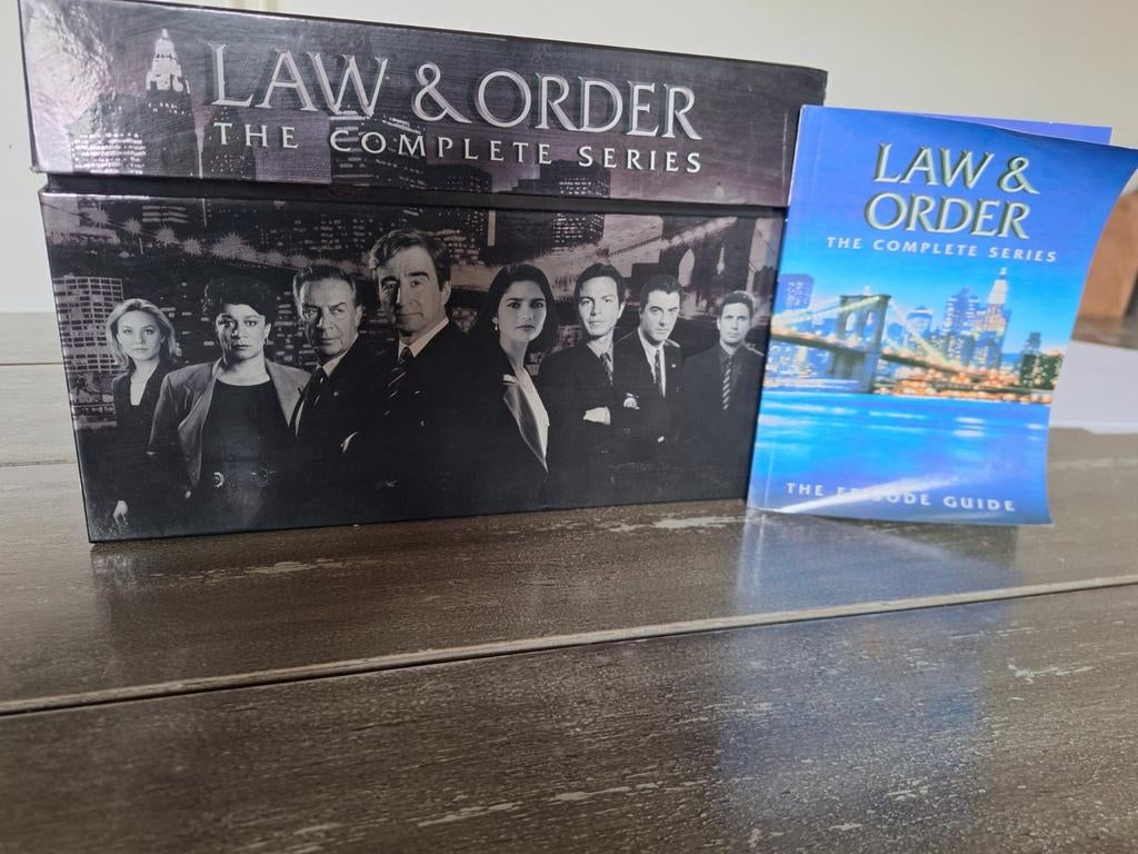 Law and Order box voor alle seizoenen. Geen dvds, Boxset, Drama, Ophalen of Verzenden, Zo goed als nieuw