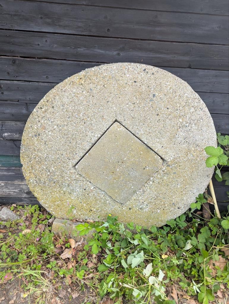 Betonnen putdeksel 120 cm met inspectieluik 40x40 cm, Doe-het-zelf en Verbouw, Ophalen of Verzenden, Gebruikt