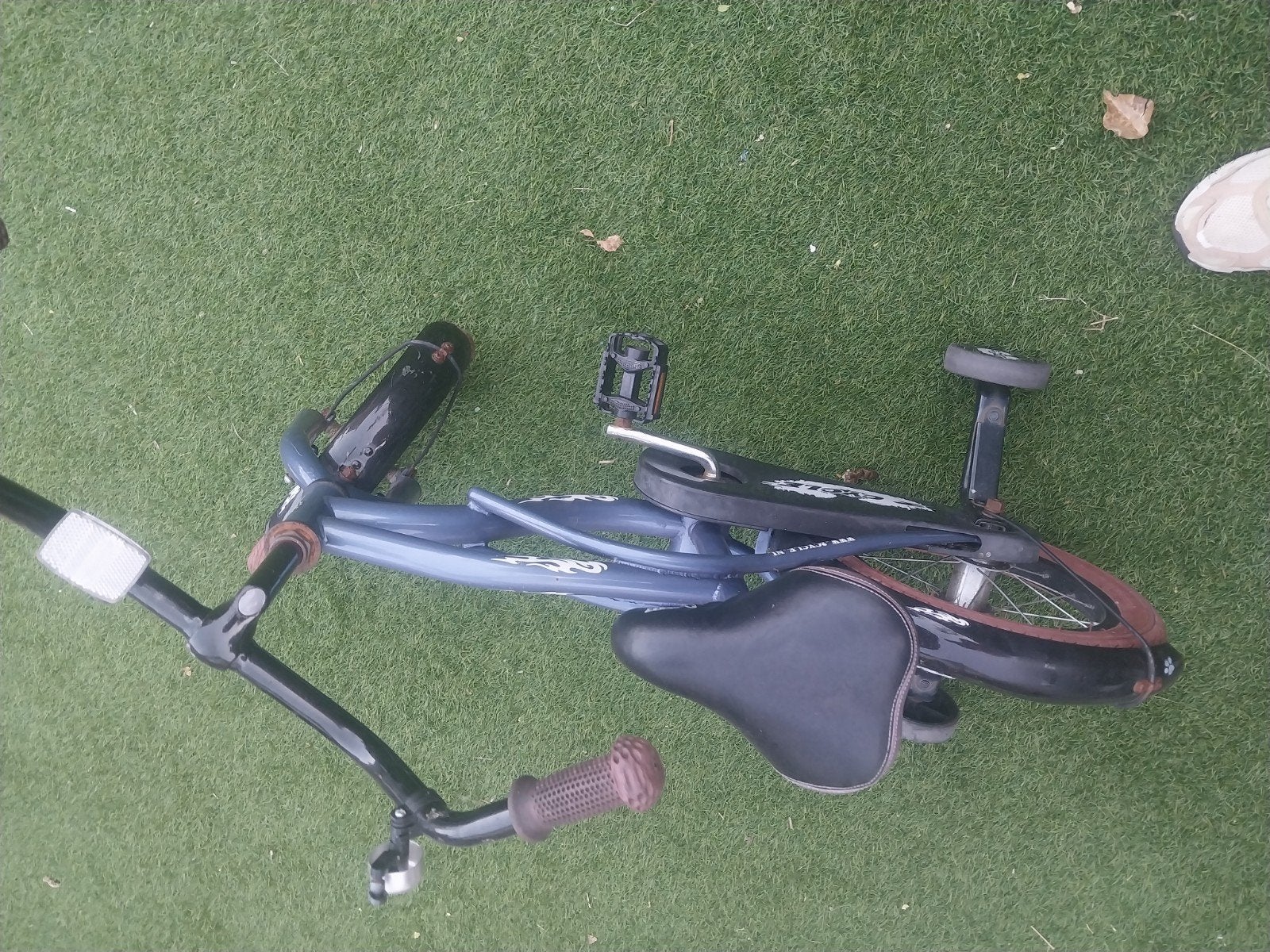 Kinderfiets met zijwieltjes - Blauw, Ophalen, Terugtraprem, Zijwieltjes, Gebruikt