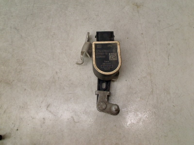 Niveau Sensor BMW 1 serie (F20) 2012 37146784072, Gebruikt, Petuelring 130, München 80809, , Duitsland, BMW, Bayerische Motoren Werke AG