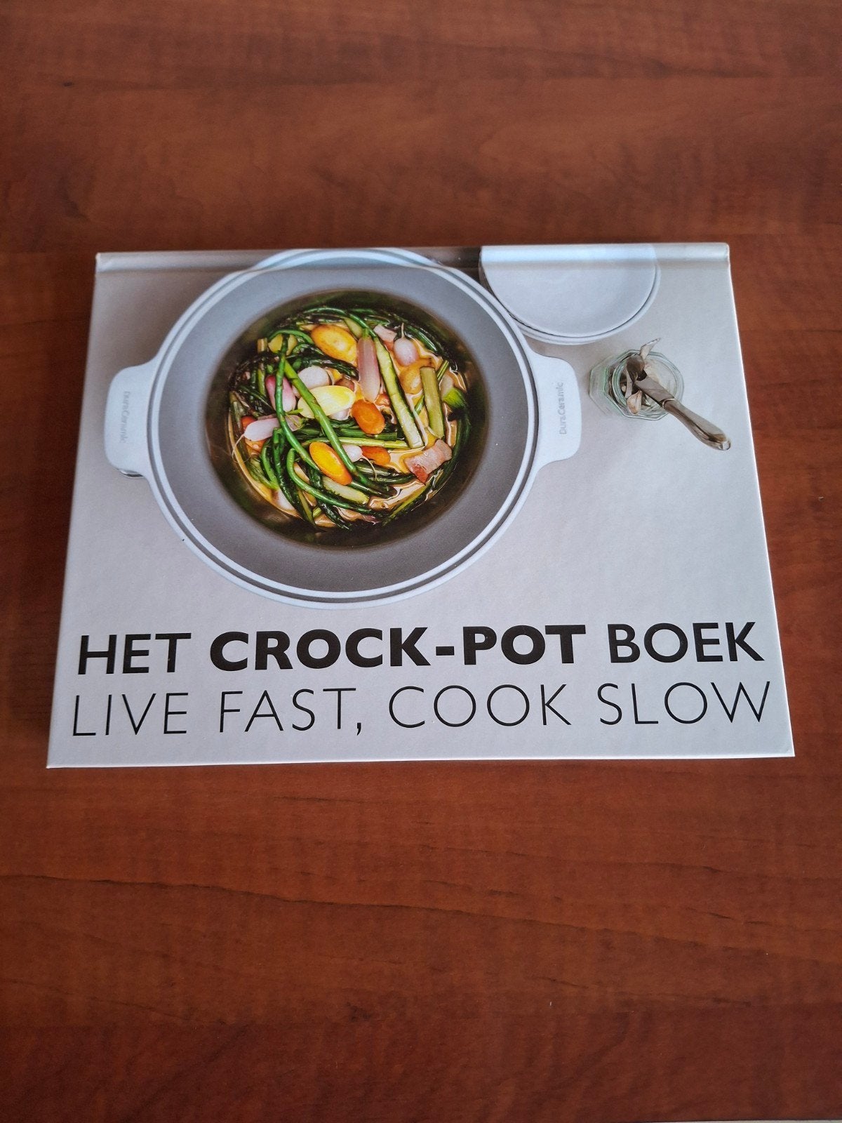 Crockpot  en kookboek 1 keer gebruikt, Ophalen, Nieuw